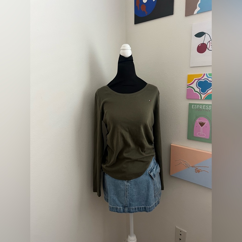 Tommy Hilfiger Olive Long Sleeve Logo Tee (M)